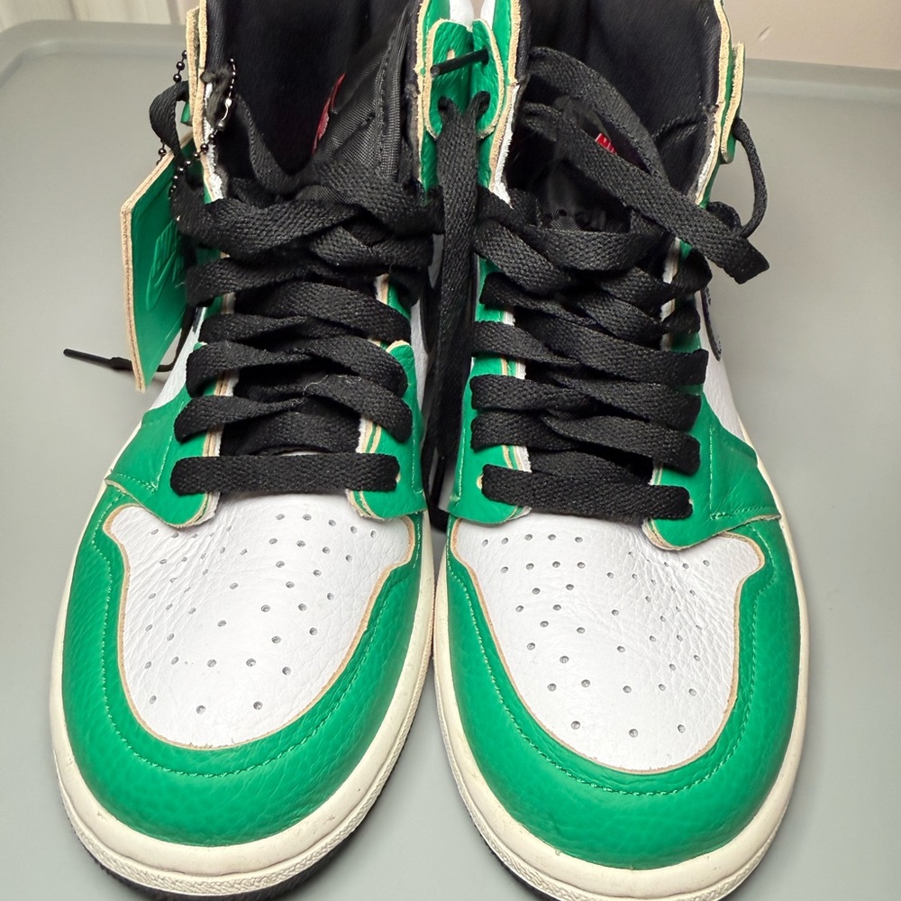 Nike Air Jordan 1 High Green Black White - Picture 6 of 7